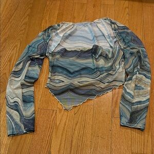 Akira Sheer Wave-Print Long Sleeve Cropped Top - Blue Multi Sz L